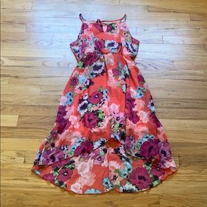 Girls pink flowered dress.